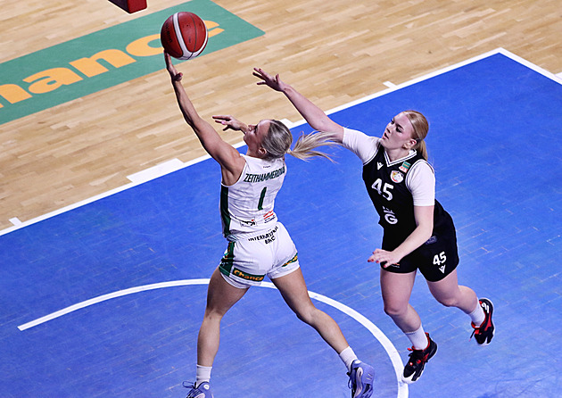 Žabiny v dohrávce pokořily Hradec Králové, pojistily druhou příčku