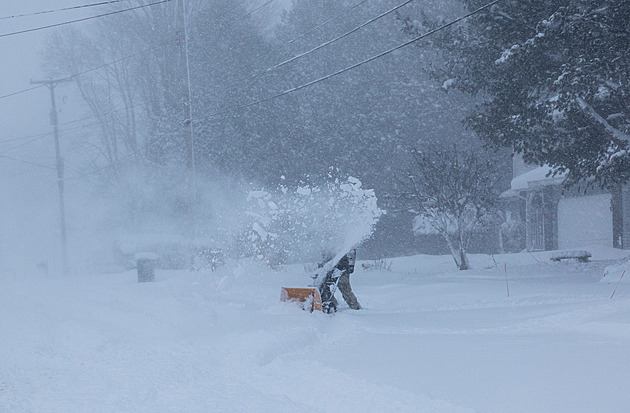 Přívaly sněhu a minus 40 stupňů. Na USA se žene zimní bouře