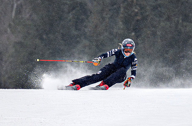 Shiffrinová už vyzkoušela černou sjezdovku, Špindl se chystá na rušný víkend
