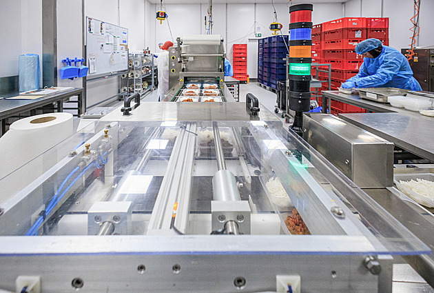 Jak chutná jídlo z restaurace, která neexistuje. Virtuální kuchyně zažívají rozmach