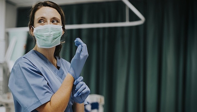 Bez lékařů a sester se nehneme. Proč je práce ve zdravotnictví jistota