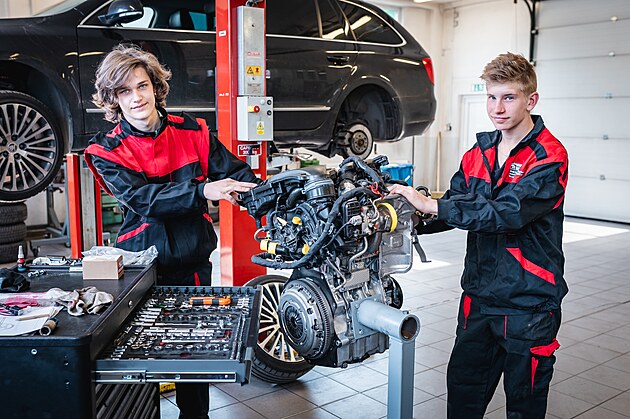 St�edn� �kola obchodu, slu�eb a �emesel T�bor zve na prohl�dky