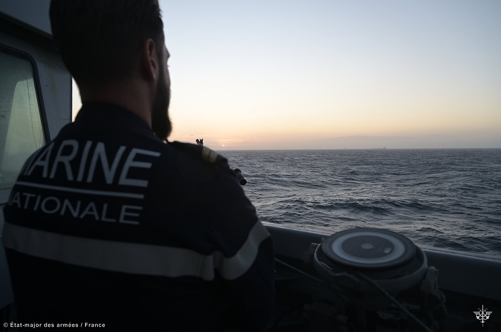 Ruský ropný tanker zadržený Francouzi v sobotu nuceně zakotví v Marseille