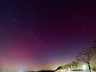 Polární zá�e byla viditelná kolem p�lnoci i v Hradci Králové, snímek zá�e u...