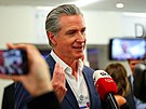 Kalifornský guvernér Gavin Newsom na Sv�tovém ekonomickém fóru ve �výcarském...