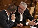 Mimo�ádná sch�ze Poslanecké sn�movny. Na snímku Tomio Okamura (SPD) a Lubomír...