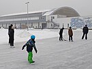 Tuto zimu zam�stnanci stadionu pe�ovali i o rychlobrusla�sk� ov�l. (28. ledna...