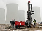 Geologick� pr�zkum p�ed stavbou nov�ho bloku jadern� elektr�rny v Dukovanech je...