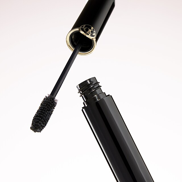 Marionnaud 1984: 40 let kr�sy v jedn� kolekci.