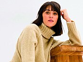 Svetr, ze kterého u� na první pohled sálá p�íjemné teplo, je základem �atníku...