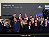 Michal Strnad ude�ením do gongu zahájil obchodování akcií své firmy, Amsterdam,...