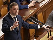 Poslanci na sch�zi Poslanecké sn�movny projednají p�erozd�lení finan�ních...