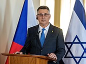 Izraelský ministr zahrani�í Gideonem Saarem na tiskové konferenci po setkání s...