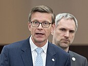 P�t opozi�ních stran vyvolá hlasování o ned�v��e vlád�, oznámil ve Sn�movn�...