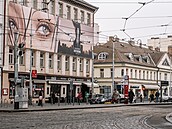 Vizuální smog[. M�sto roz�í�ilo zákaz reklamních plachet z historického centra...