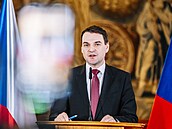 Ministr zahrani�í Petr Macinka na tiskové konferenci promluvil o své komunikaci...