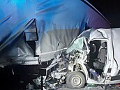 Tragická nehoda dodávky a kamionu, která zablokovala dálnici D1. (20. ledna...