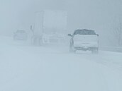 V Maine zu�í sn�hová bou�e. (25. ledna 2026)