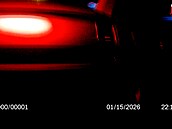 Policii ují�d�la Audi s mladíkem bez �idi�áku