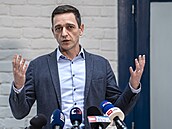 Jihomoravský hejtman Jan Grolich oznámil svou kandidaturu na p�edsedu lidovc�....