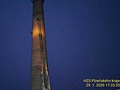 Policisté a hasi�i na Rokycansku zachra�ovali mladíka, který cht�l sko�it z 90...