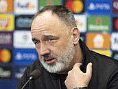Slávistický trenér Jind�ich Trpi�ovský na tiskové konferenci p�ed utkáním Ligy...