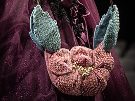 Týmy sklá��, bi�uterist� i um�leckých �kol dnes v Jabloneckém Eurocentru...