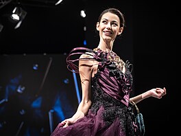 Týmy sklá��, bi�uterist� i um�leckých �kol dnes v Jabloneckém Eurocentru...