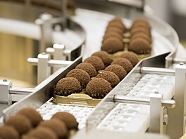 Marlenka ro�n� vyrobí a� 15 milion� produkt� v�etn� �ty� milion� dort�. (22....