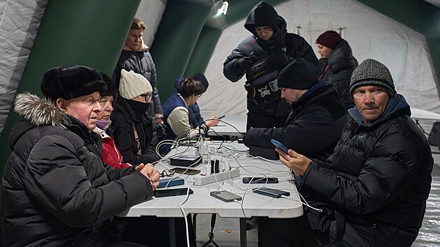 Ukrajinsk� hlavn� m�sto Kyjev su�uj� v�padky elekt�iny. (21. ledna 2026)