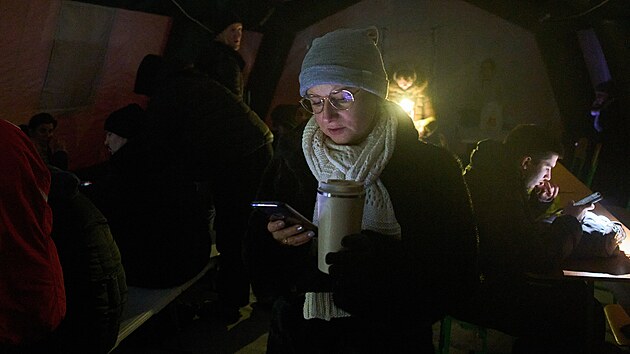 Ukrajinsk� hlavn� m�sto Kyjev su�uj� v�padky elekt�iny. (21. ledna 2026)