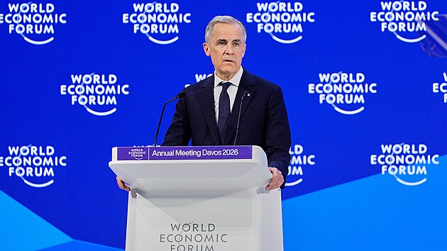 Kanadsk� premi�r Mark Carney p�i projevu na Sv�tov�m ekonomick�m f�ru v Davosu. (20. ledna 2026)