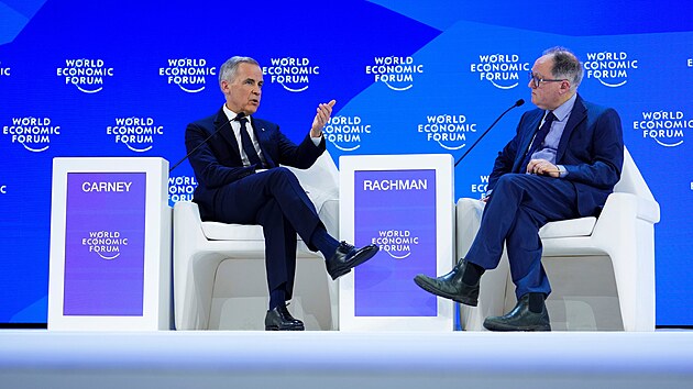 Kanadsk� premi�r Mark Carney na Sv�tov�m ekonomick�m f�ru v Davosu hovo�� s koment�torem den�ku Financial Times. (20. ledna 2026)