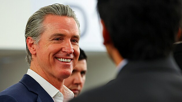 Kalifornsk� guvern�r Gavin Newsom na Sv�tov�m ekonomick�m f�ru ve �v�carsk�m Davosu (20. ledna 2026)