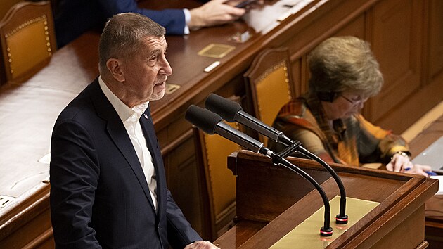 Poslanci na sch�zi Poslaneck� sn�movny projednaj� p�erozd�len� finan�n�ch prost�edk� mezi zdravotn�mi poji��ovnami a novelu stavebn�ho z�kona. Na sn�mku premi�r Andrej Babi� (ANO). (28. ledna 2026)