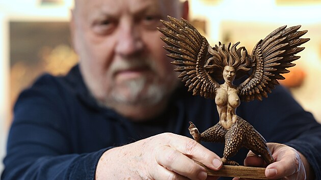 �enovsk� rod�k, z�hadolog Arno�t Va���ek p�edstavuje na v�stav� des�tky expon�t�, kter� sesb�ral b�hem sv�ho mnohalet�ho b�d�n�. (5. leden 2026)