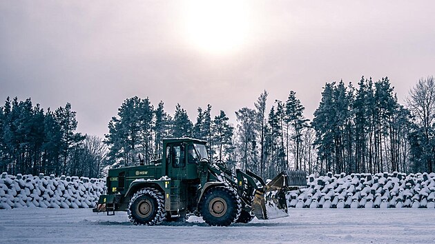 Polsk� arm�da pracuje na opevn�n� sv� v�chodn� hranice. (26. ledna 2026)