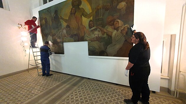 P��prava na transport obrazu je�t� s p�vodn�m osv�tlen�m.