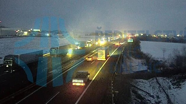 Doprava na d�lnici D1 zkomplikovan� smrtelnou nehodou. (20. ledna 2026)