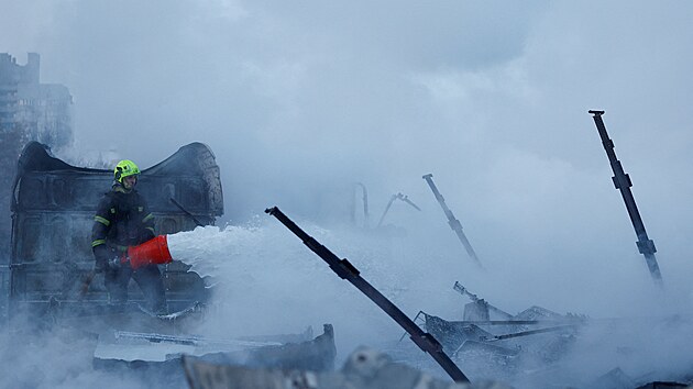 N�sledky rusk�ho dronov�ho �toku na ukrajinskou metropoli Kyjev. (24. ledna 2026)