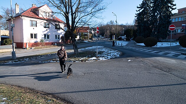 Pod m�stsk�mi l�zn�mi ve Zl�n� vznikne nov� p�echod pro chodce. Radnice chyst� i dal�� �pravy nep�ehledn� k�i�ovatky na ulici Hradsk�. (leden 2026)