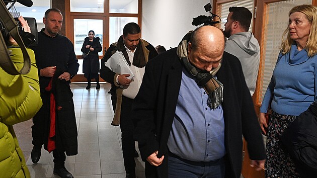 ��st ob�alovan�ch v kauze machinac� s hav��ovsk�mi m�stsk�mi byty na Okresn�m soudu v Hav��ov�. Padly podm�nky a pen�it� tresty. (19. ledna 2026)