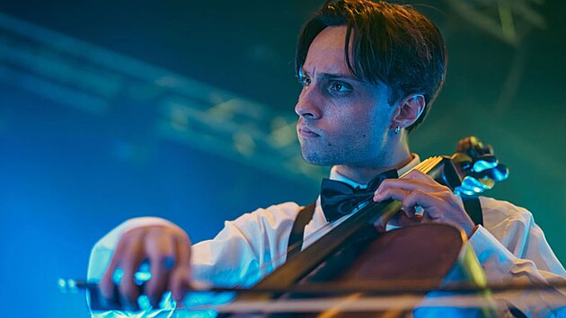 The Grand Stars Orchestra uv�d� velkolep� p�edstaven� Hollywood Music Experience, ve kter�m o��v� hudba z nejzn�m�j��ch a nejobl�ben�j��ch hollywoodsk�ch film�.