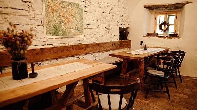 Spole�ensk� m�stnost ze star�ho chl�va