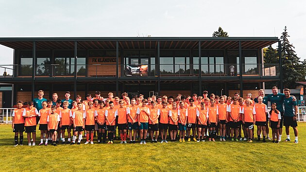 Kemp Volf Soccer Academy v Praze-Kl�novic�ch.