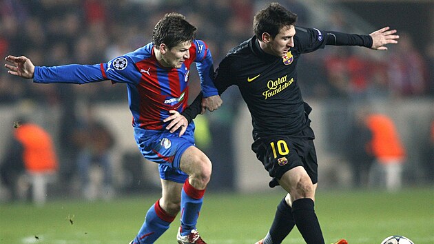 MESSI vs. MESSI. Ten plze�ský Václav Pila� bojuje o mí� s tím skute�ných -...