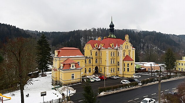 Z�kladn� �kola v Kyselce na Karlovarsku.