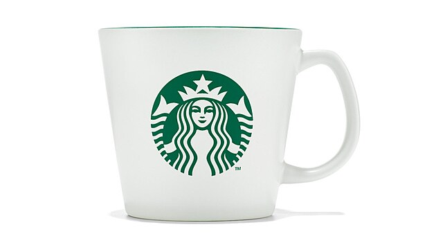 Zima m� letos jasnou barvu, a tou je pist�ciov� zelen�