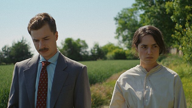 Z filmu Gerta Schnirch