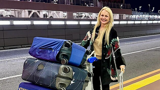 Podnikatelka V�ra Kom�rov� p�i�la na leti�ti v Helsink�ch o luxusn� kab�t za t�m�� milion korun. Za nalezen� nab�z� vysokou odm�nu. (23. ledna 2025